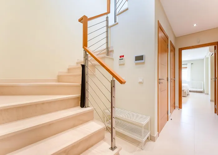 Townhouse Sasha Dom wakacyjny Almancil