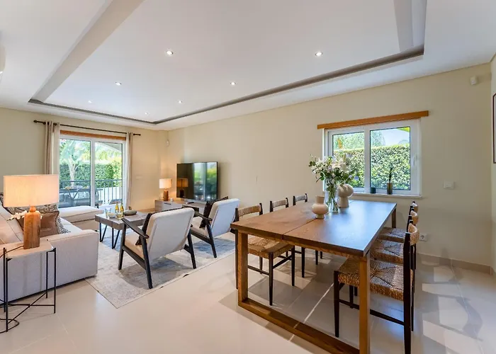 Townhouse Sasha * Almancil