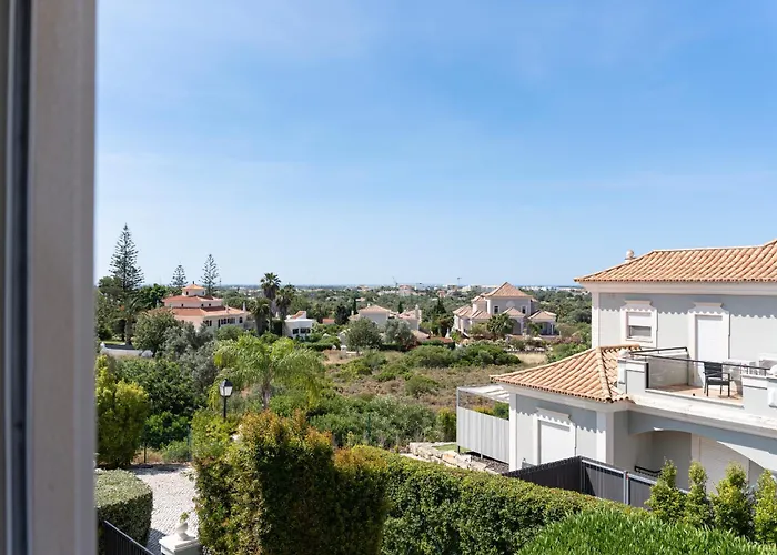 Dom wakacyjny Townhouse Sasha *