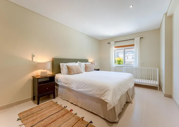 Townhouse Sasha Holiday home *